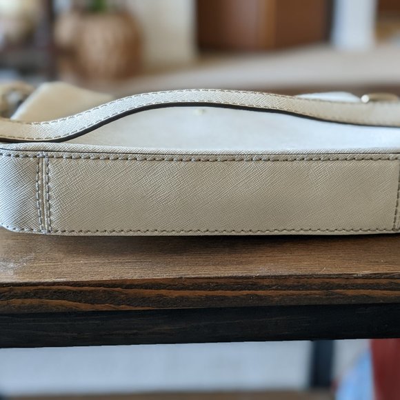 Vintage Kate Spade Off-White Narrow Crossbody Bag - Picture 3 of 8